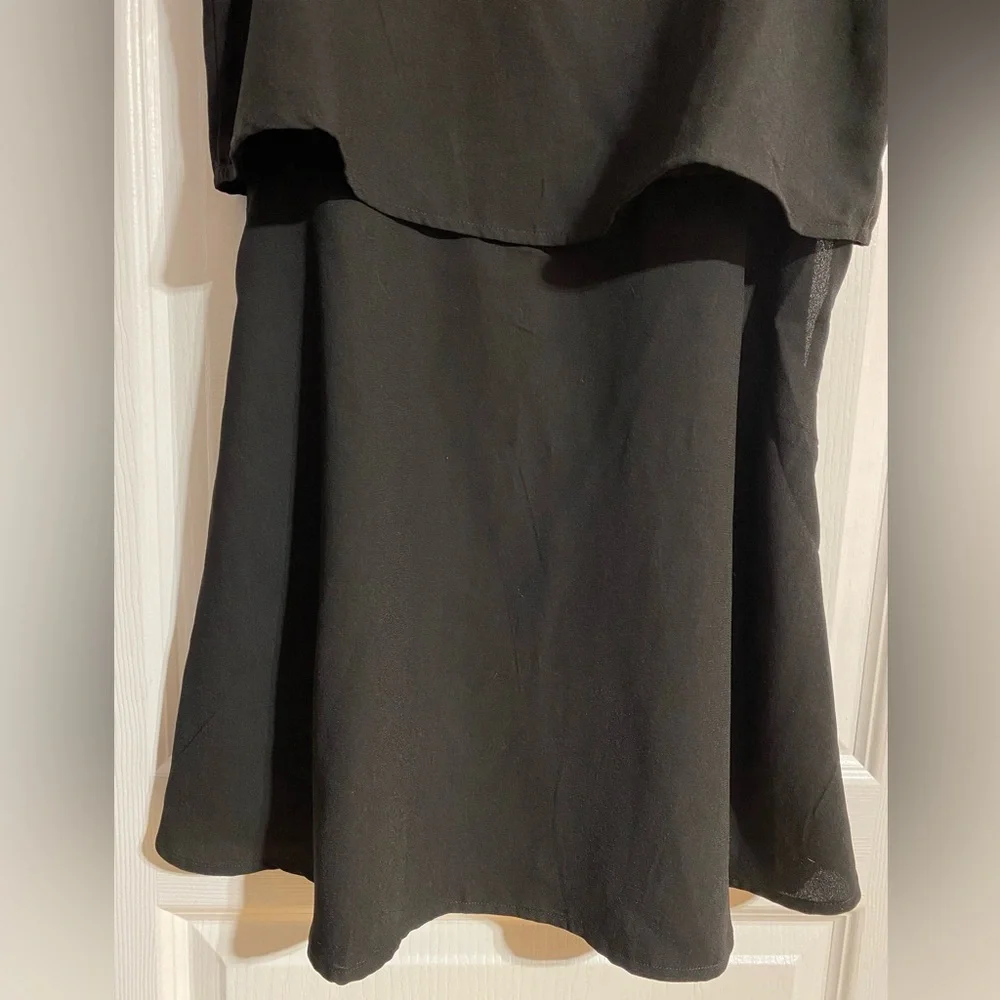 Abercrombie & Fitch Flowy Mini Spaghetti Strap Fancy Back Dress Size Small - Picture 3 of 9